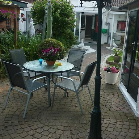 Tonnie'S Bed And Breakfast Kerkrade Eksteriør billede