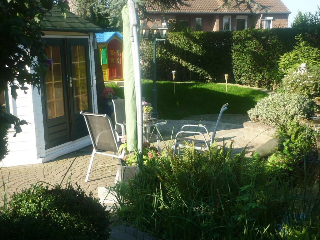Tonnie'S Bed And Breakfast Kerkrade Eksteriør billede