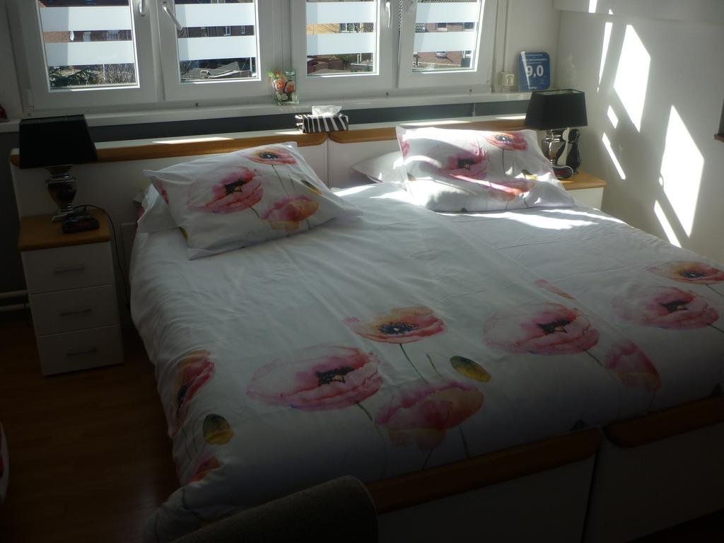 Tonnie'S Bed And Breakfast Kerkrade Eksteriør billede