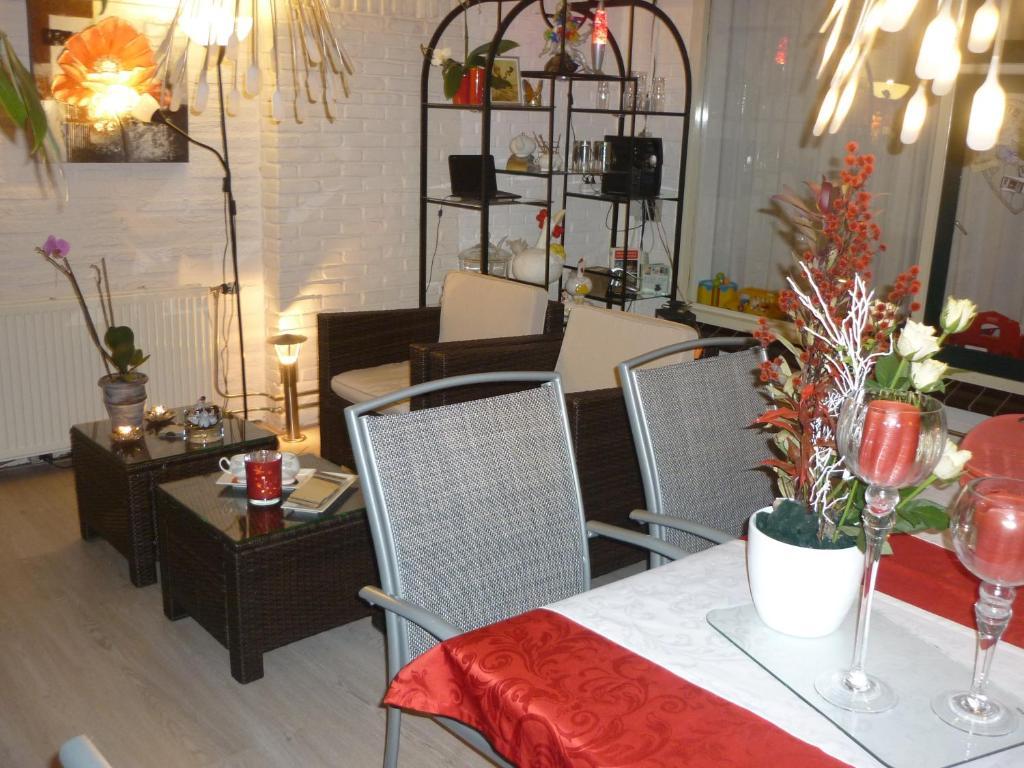 Tonnie'S Bed And Breakfast Kerkrade Eksteriør billede